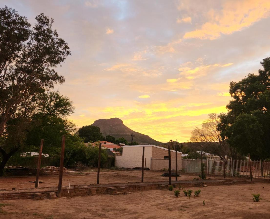 Die Dorpshuis Graaff-Reinet Zewnętrze zdjęcie